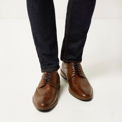 Brown leather contrast lace brogues
